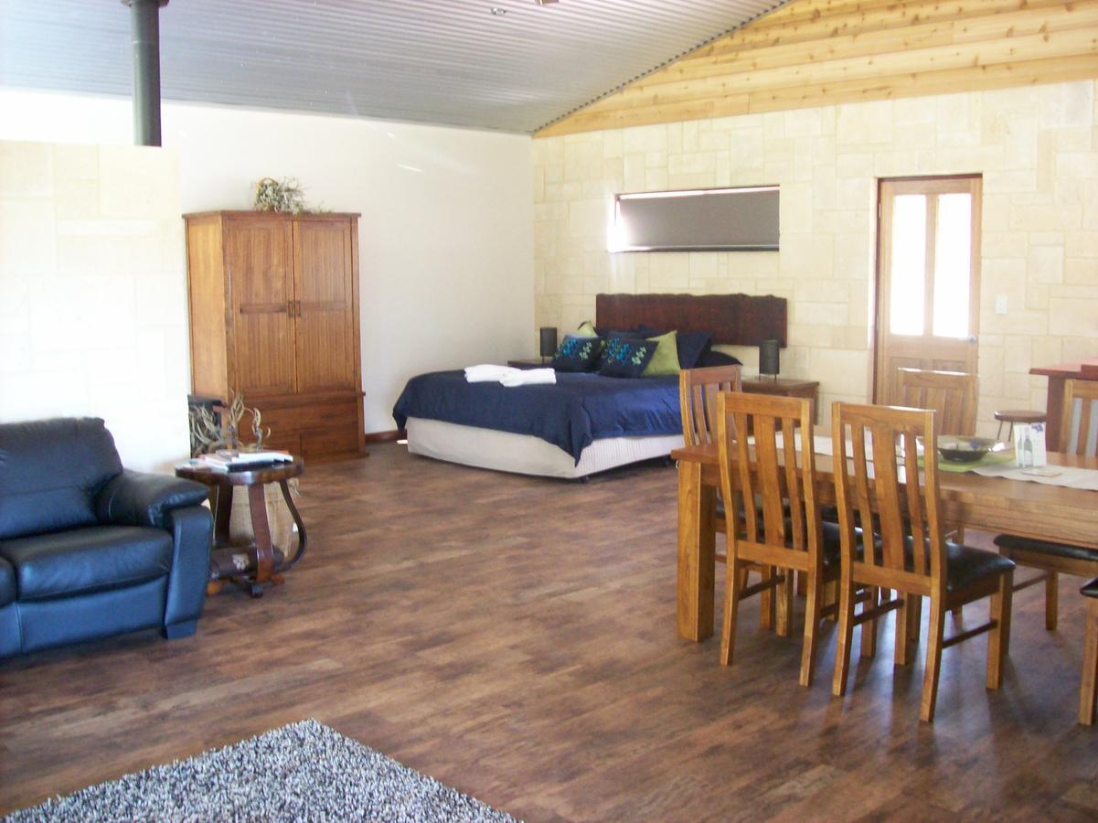 Silversprings cottages Metricup Exteriör bild